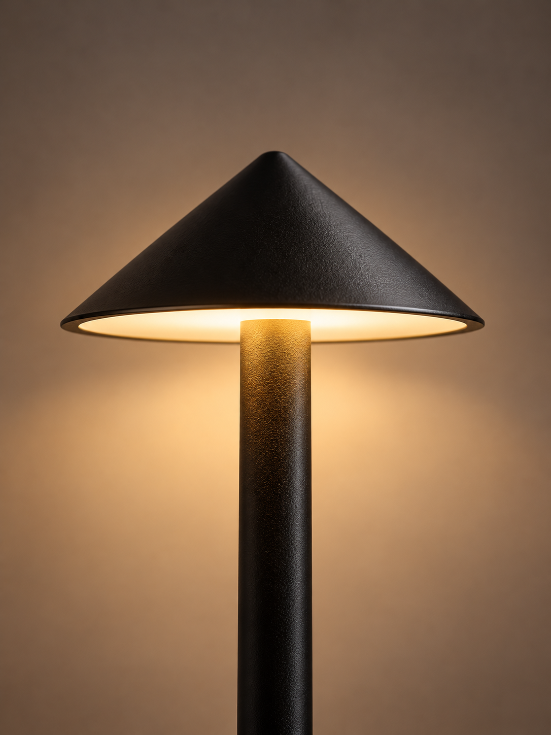 Lampe de Chevet Aluminium Sans Fil | LÉON